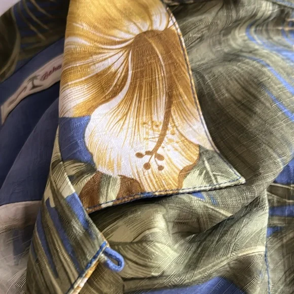 Tommy Bahama silk l shirt - Picture 11 of 14